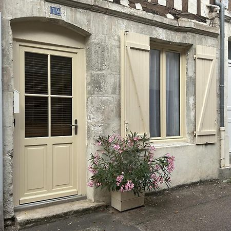 L'Annexe De L'Abbaye Apartment โอแซร์ ภายนอก รูปภาพ