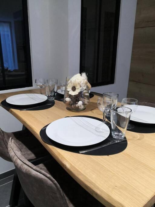 L'Annexe De L'Abbaye Apartment โอแซร์ ภายนอก รูปภาพ